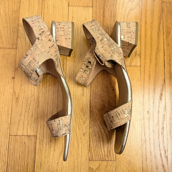 Donald Pliner Vixi Cork Color Strap Block Heels - Picture 6 of 8